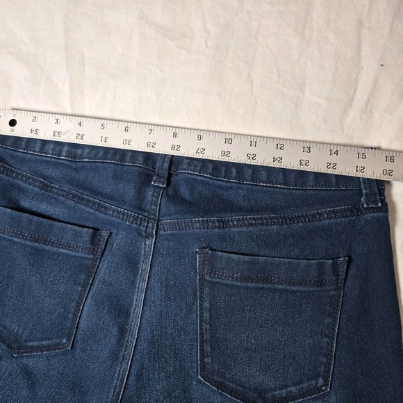BANDOLINO AMY Jeans Stretch Denim Straight Leg Jeans Size 12 EUC - Picture 7 of 7